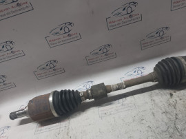 Planetara stanga fata Dacia Duster 2019