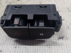 Buton avarie Dacia Duster 2012