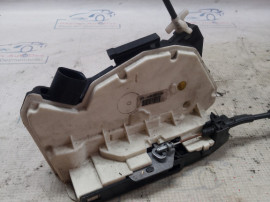 Broasca dreapta spate Volkswagen Passat CC 2011