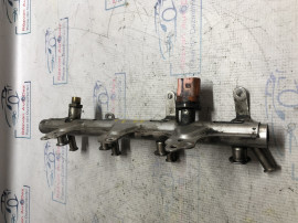 Rampa injectoare Audi A5 2.0 Benzina 2010