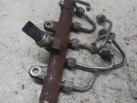 Rampa injectoare Dacia Duster 1.5 2014