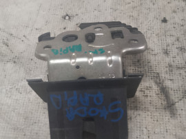 Broasca hayon Skoda RAPID 2014