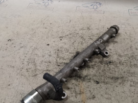 Rampa injectoare Skoda Superb 2 1.6 2012