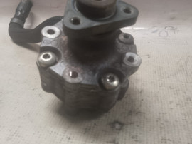 Pompa servodirectie Volkswagen Touareg 3.0 2012