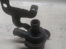 Pompa recirculare apa Volkswagen Jetta 1.6 2012