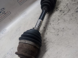 Planetara stanga fata Opel Astra J 2011