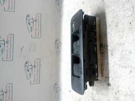 Butoane geamuri electrice Nissan Qashqai 2011