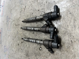 Injector Hyundai ix35 1.7 Motorina 2014