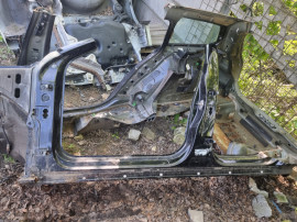 Prag stanga tabla Volkswagen Passat B8 Break 2015