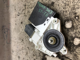 Motoras macara stanga fata Volkswagen Tiguan 2008