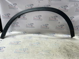 Bandou aripa stanga fata Suzuki Vitara 2018