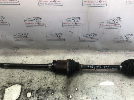 Planetara dreapta fata BMW X3 F25 2.0 Motorina 2015