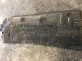 Scut lateral stanga Ford Focus 3 2014