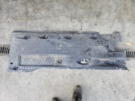 Scut lateral dreapta Volkswagen Tiguan 2014