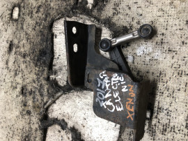 Cantar faruri xenon Kia Sportage 2017