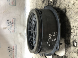 Boxa dreapta spate Audi Q3 2013