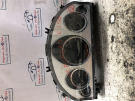 Ceasuri Bord UK Mercedes E 350 2012