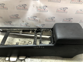 Cotieră Volkswagen Touareg 2011