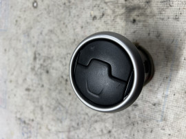 Grila ventilatie stanga Nissan Qashqai 2012