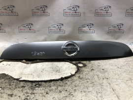 Ornament haion Nissan Juke 2013