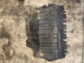 Scut motor plastic Skoda Superb 2 2013