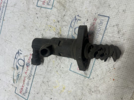 Pompa ambreiaj Volkswagen Golf 5 2005