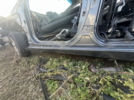 Prag stanga plastic Hyundai i40 Berlina 2012