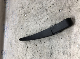 Stergator hayon Nissan Juke 2014