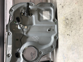 Macara geam stanga spate Volkswagen Touran 2008
