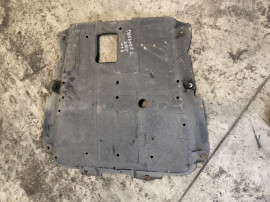 Scut motor plastic Dacia Sandero 2 0.9 Benzina 2015