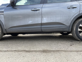 Prag stanga tabla Renault Arkana 1.6 Benzina 2022