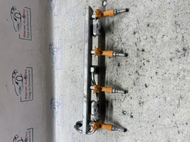 Rampa plus injectoare Suzuki Vitara 1.6 Benzina 2017