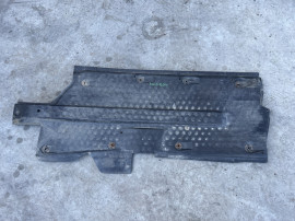 Scut lateral stanga Volkswagen Polo 1.2 Benzina 2002