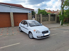 Hyundai accent • 2010 • full opțion • stare impecabilă