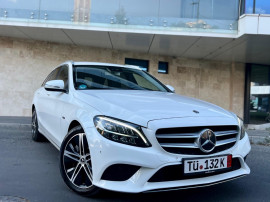 Mercedes-Benz C 300 de 9G-TRONIC Avantgarde ( diesel + electric )