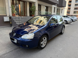 VW Golf 5 1.6 16 V FSI LANT Benzină •2006 • Interior Bej / Climatronic