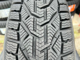 Anvelope noi de iarna 185/65 R15 TAURUS Winter 88T, cauciucuri logan