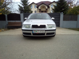 Skoda Octavia 19 alh stare buna km 183000