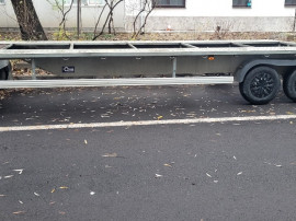 Platforma 3.5 t 8.5m.