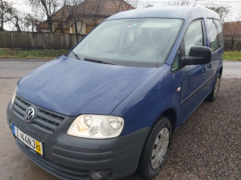 VW Caddy cu 7 locuri 1,9 TDI