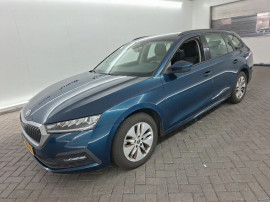 Skoda Octavia 4/an 2023/ceasuri digitale full led/garantie 12 luni