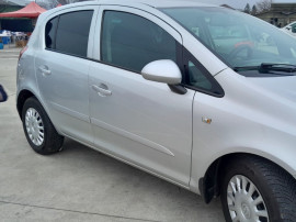 Opel Corsa &Icirc;nmatriculată Distribuție schimbata recent Cauciucuri noi