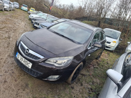 Opel astra 2012, 1.7tdi= rate cu buletinul