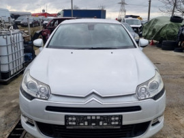 Dezmembrez Citroen C5 2.2 HDi motor 4H02 204 cai cutie automata