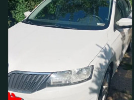 Skoda rapid 1.0 tsi 95 cp benzina alba 2018