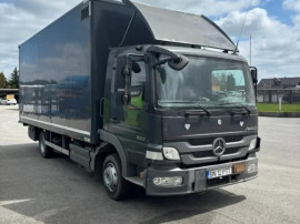 Mercedes Atego 822 cu lift hidraulic