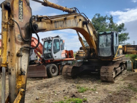 Brat excavator pe senile JCB JS300, JCB JS300 piese