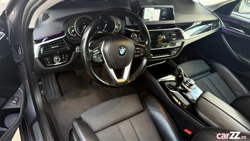 BMW 5 Series 2019 — imagine 13