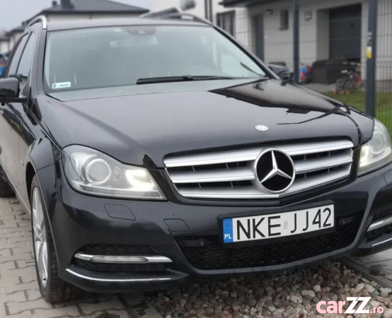 Mercedes-Benz C220 W204 2012 km reali uzura 0