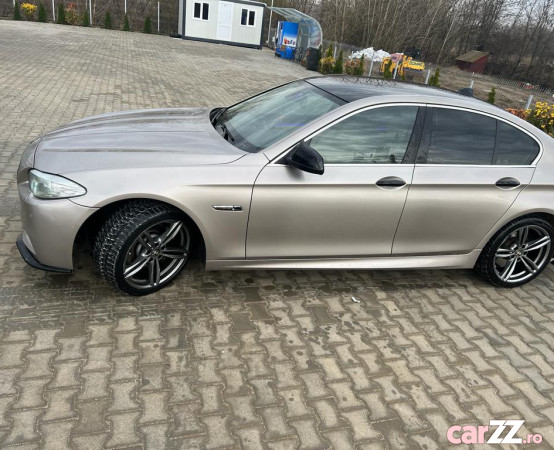 BMW 530 F10/3.0/2013